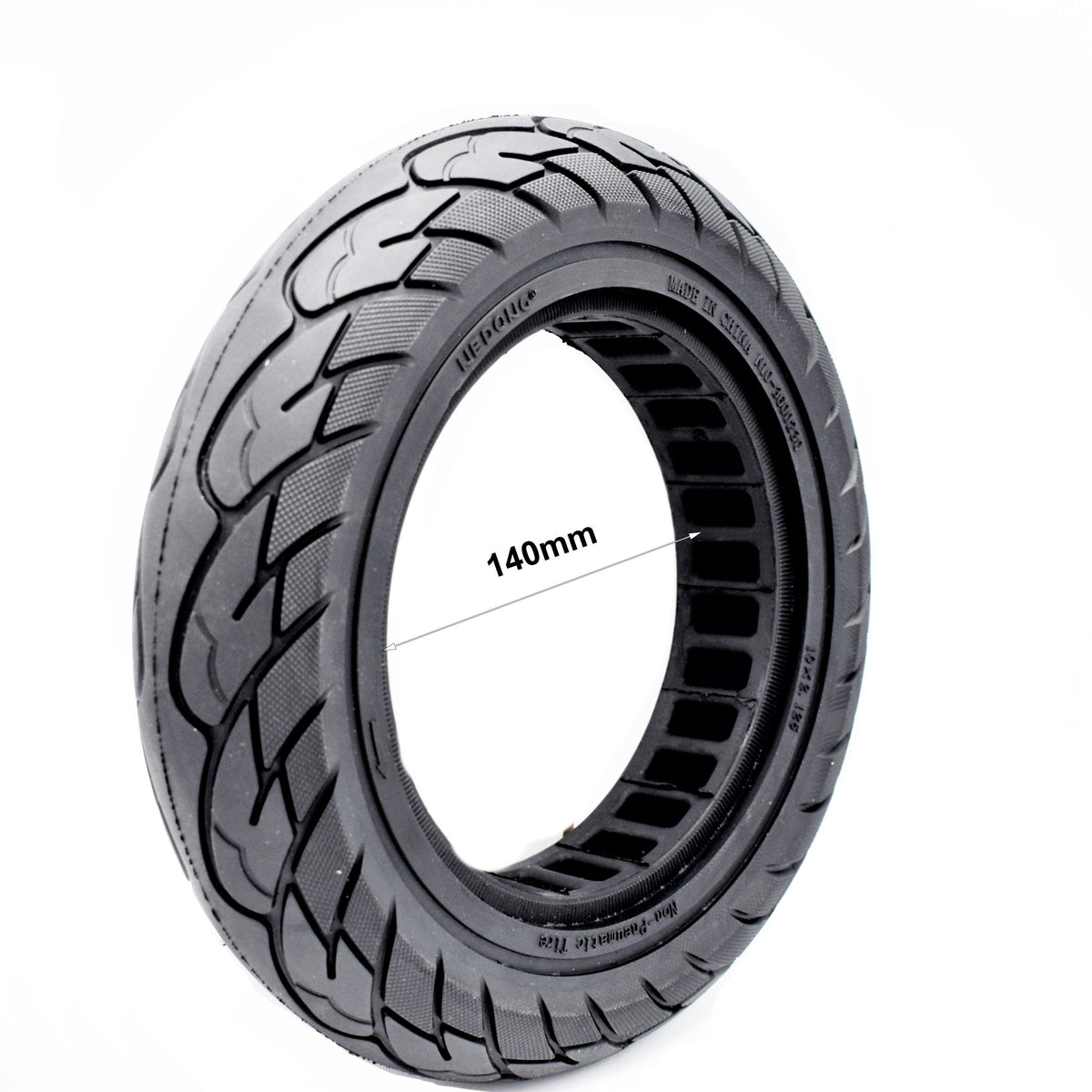 Pneu plein 10x2,125-6.5 vu de face, bande de roulement route