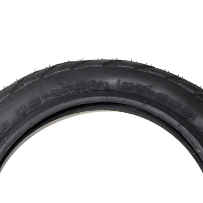 Profil du pneu draisienne 12.5x2.125 offrant adhérence et confort